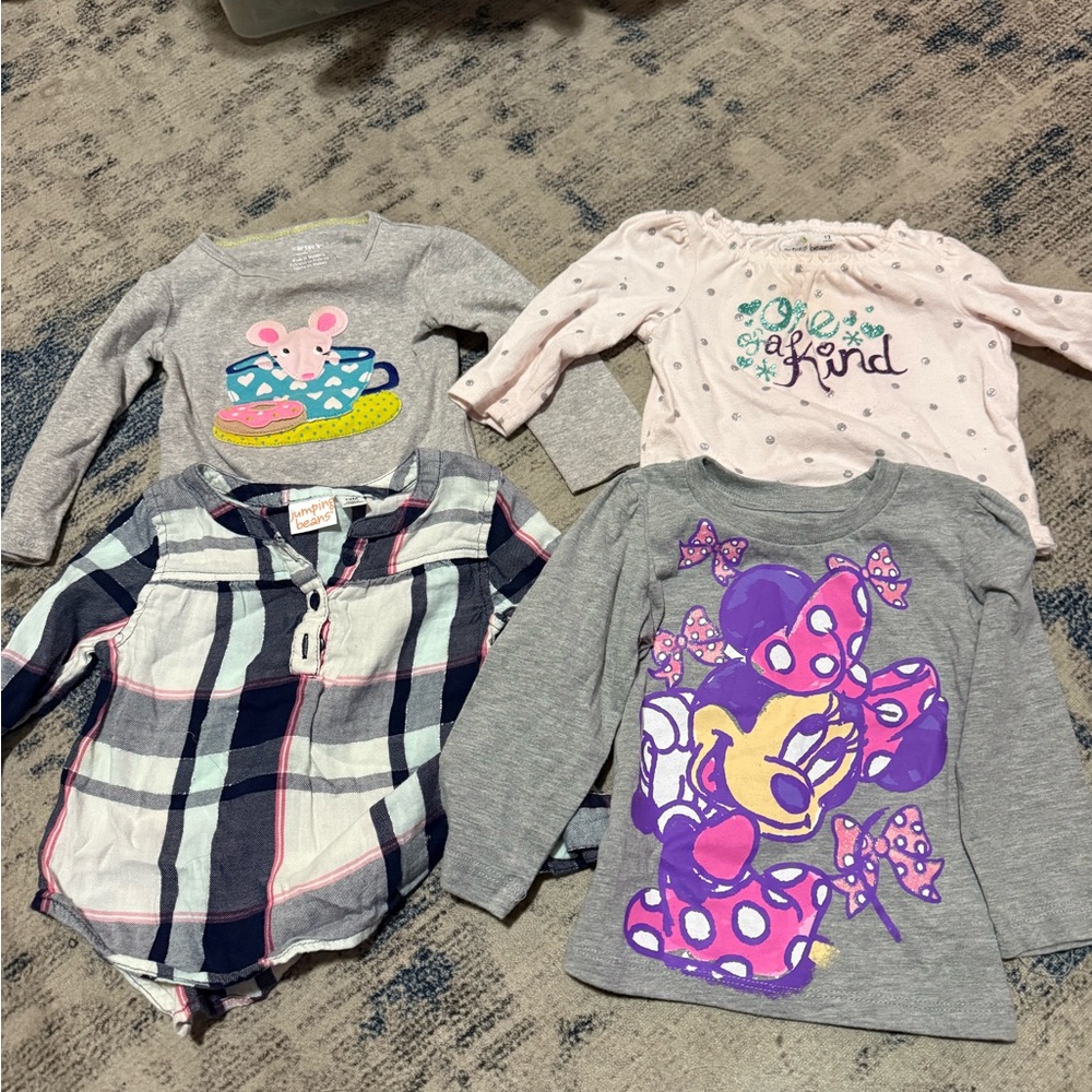 Disney Minnie Mouse Gray and Pink Short Sleeve Tee